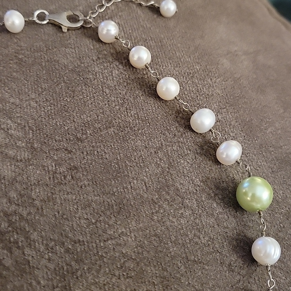 Handmade Freshwater Pearl Wire Wrapped Daisy Bridal Landgirl Beaded Necklace - Picture 6 of 7